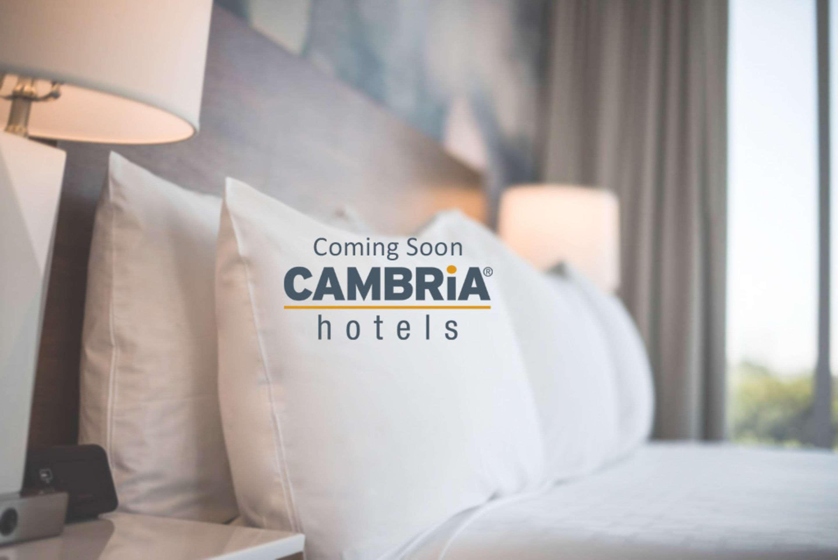 Cambria Hotel Грийнвил Екстериор снимка